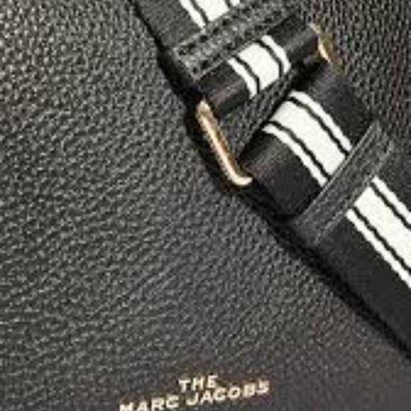 Marc Jacobs Black Crossbody Bag Sleek Minimalist Design - Picture 6 of 6